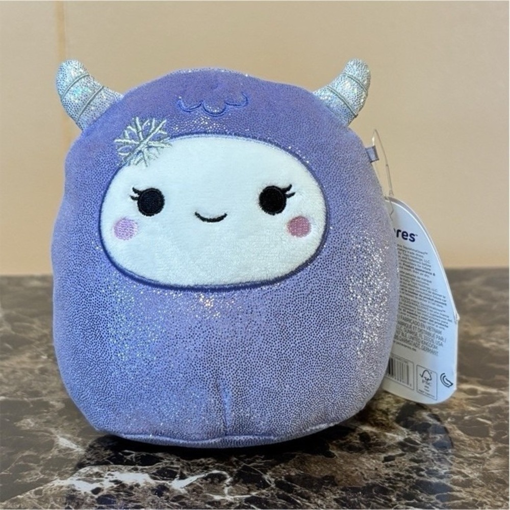 Squishmallows Lunasha Yeti Mini Plush Purple/White 6in Glitter Christmas 2025
